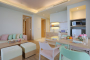 https://flchotelsresorts.com/Family-Suite-Plus.jpg